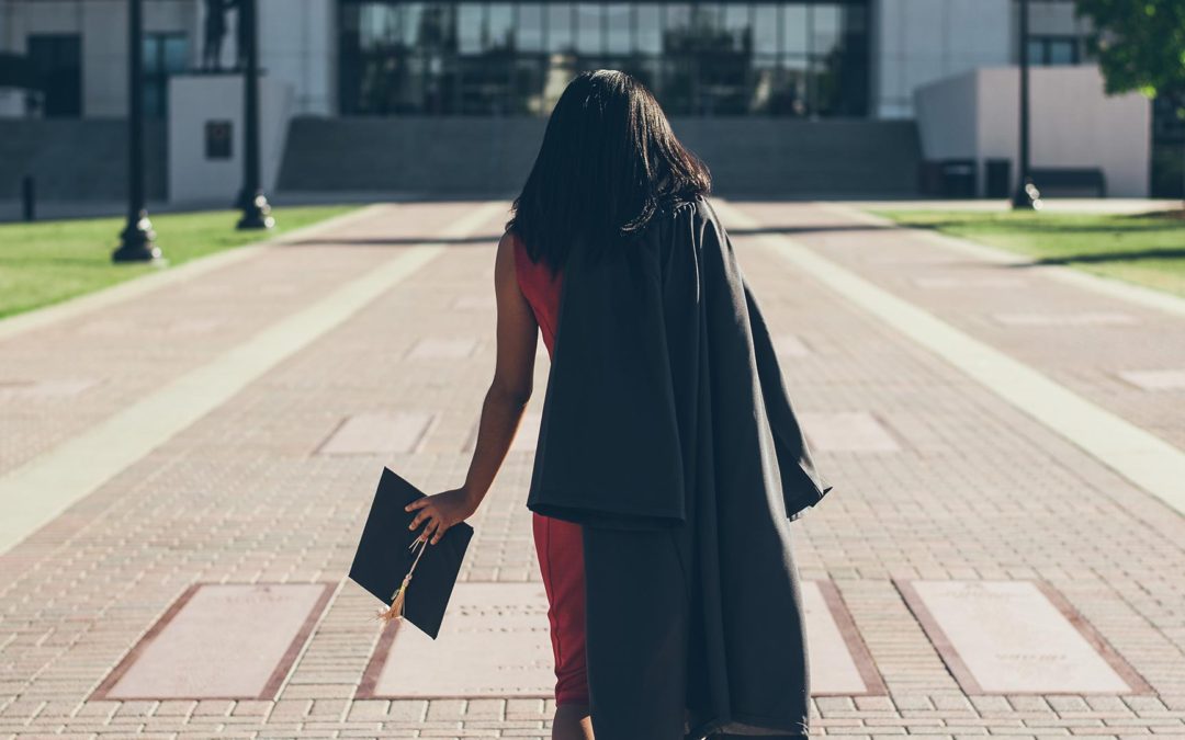 7 Surprising Things You Didn’t Know about Being Pregnant in College